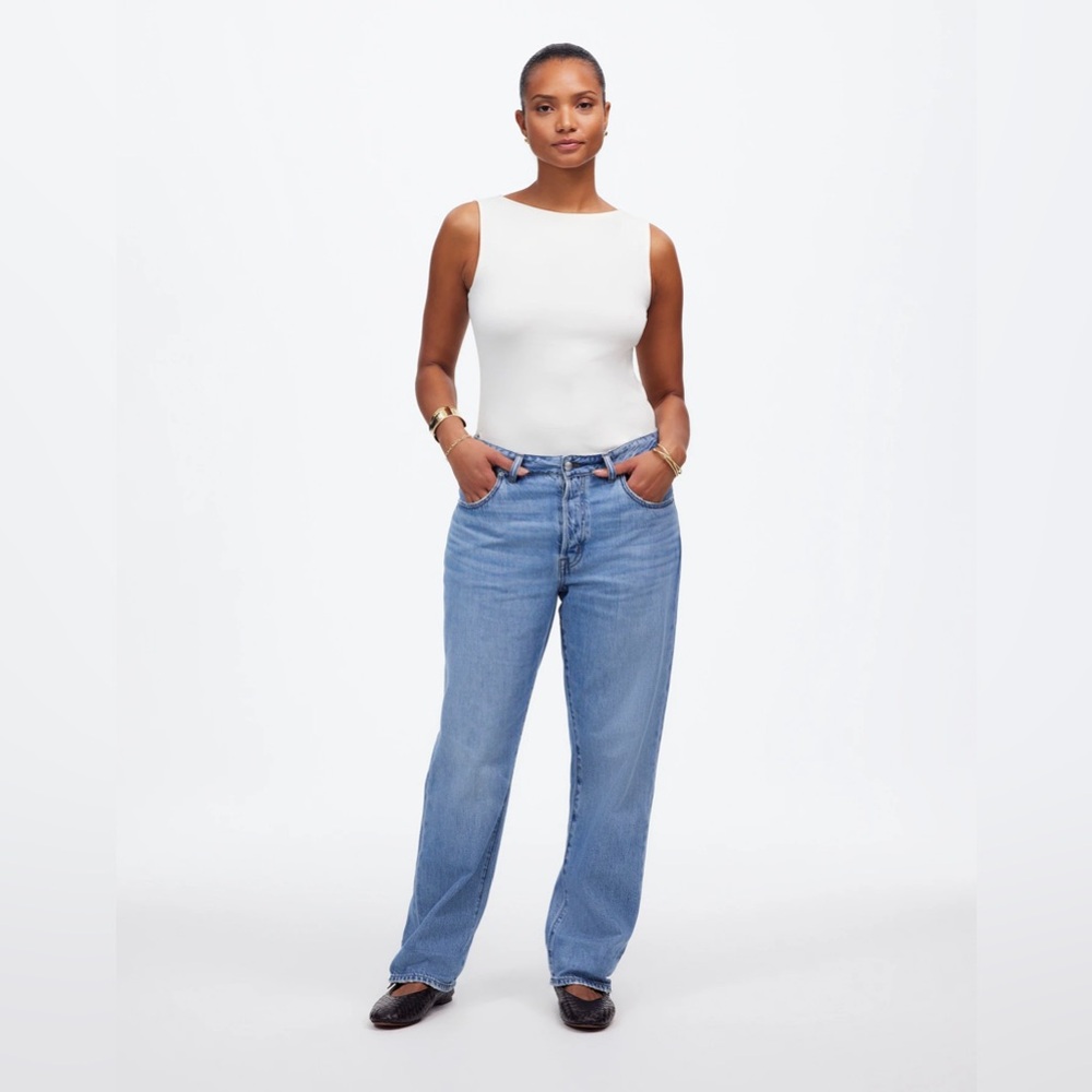 Madewell The Tall Curvy Dean Easy Straight Jean in Northridge Wash